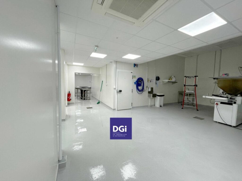 local commercial d'activité laboratoire