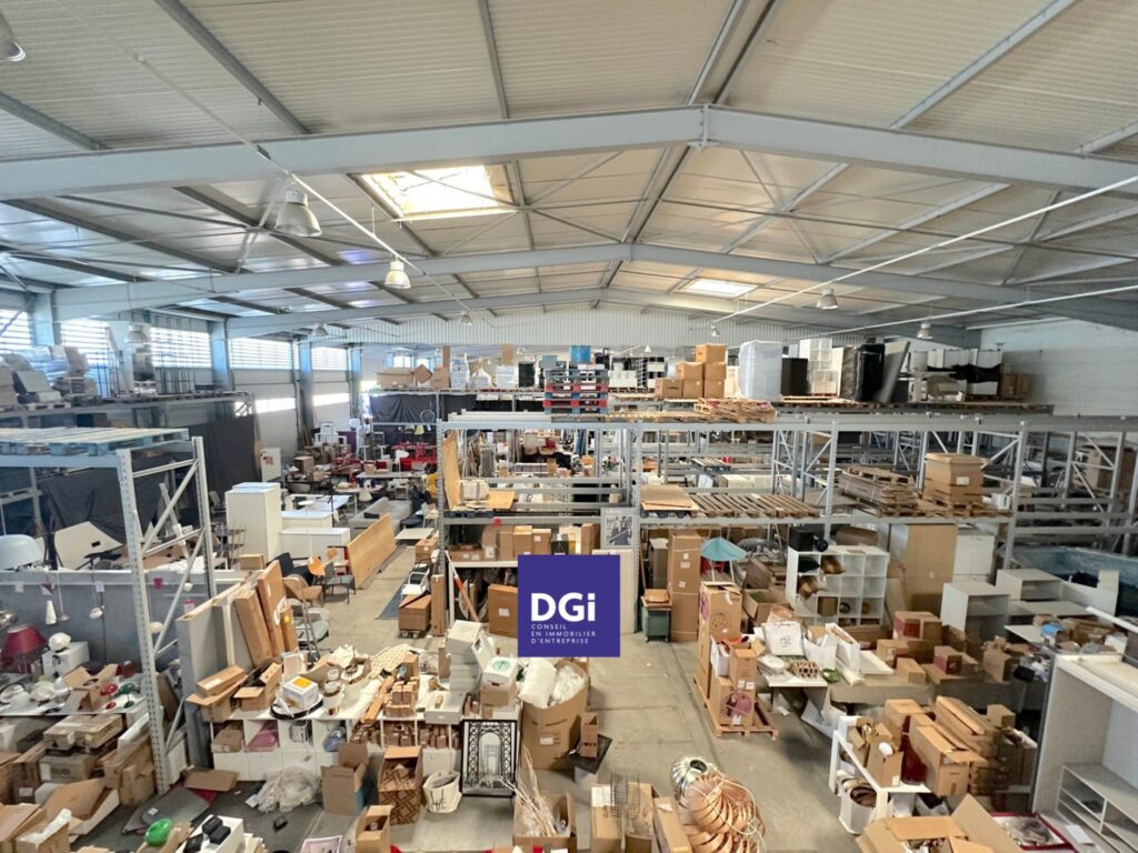 location entrepot entre montpellier et nimes