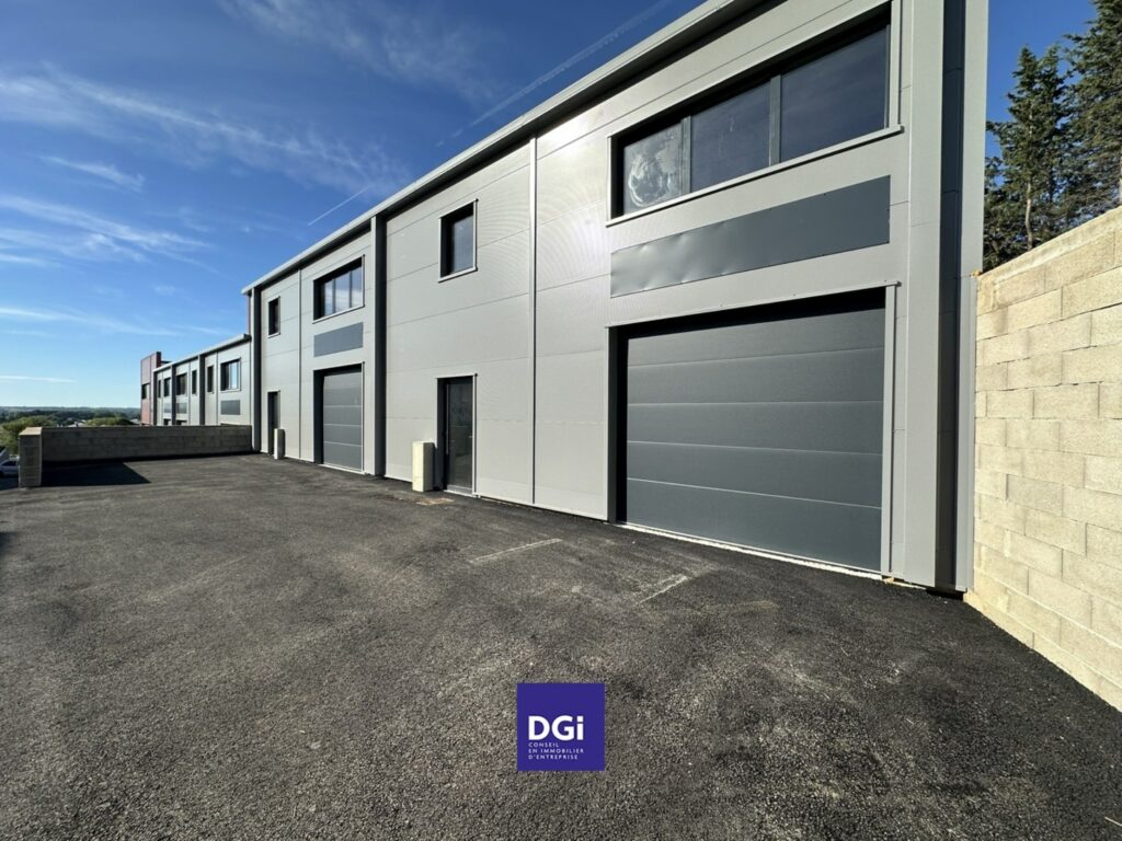 location stockage nimes