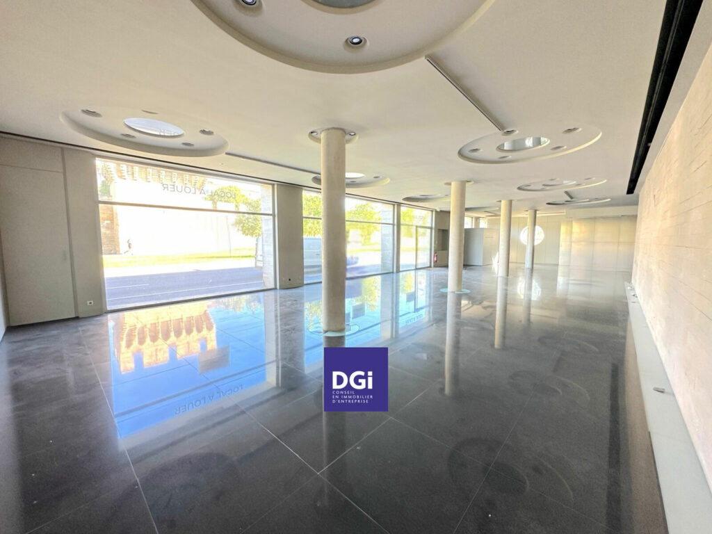 local commercial a vendre avignon