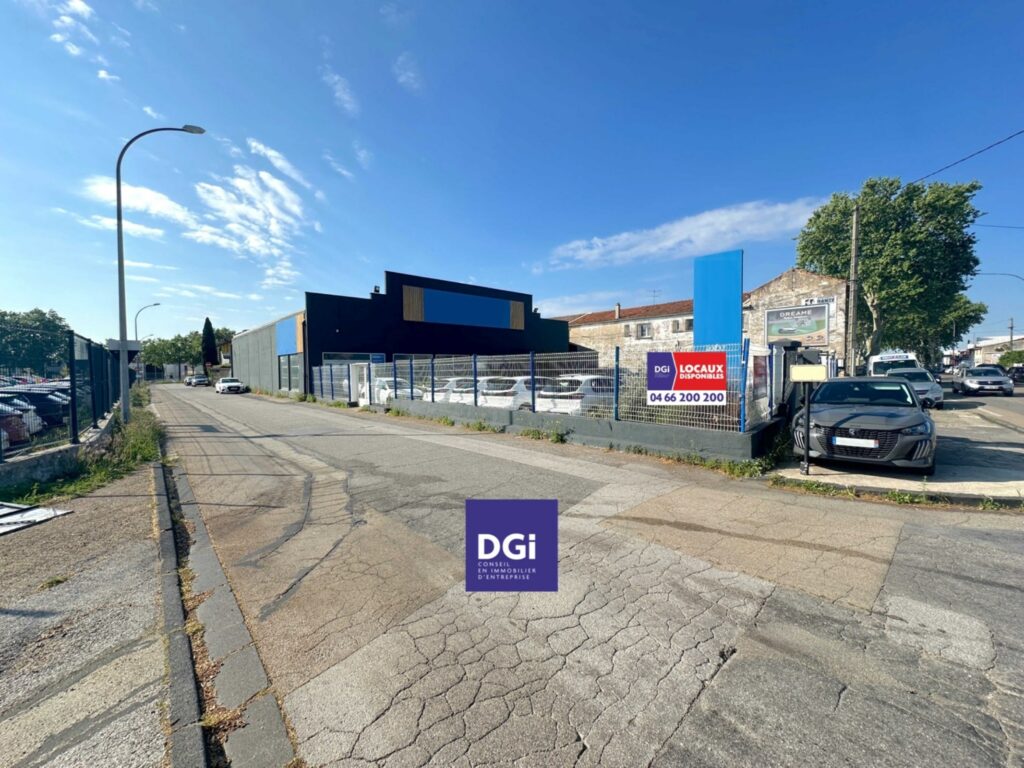 location local commercial nimes