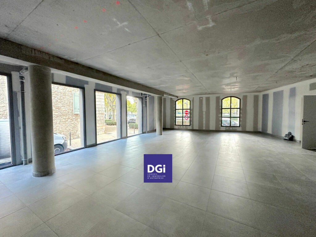 location bureau nimes jean jaures