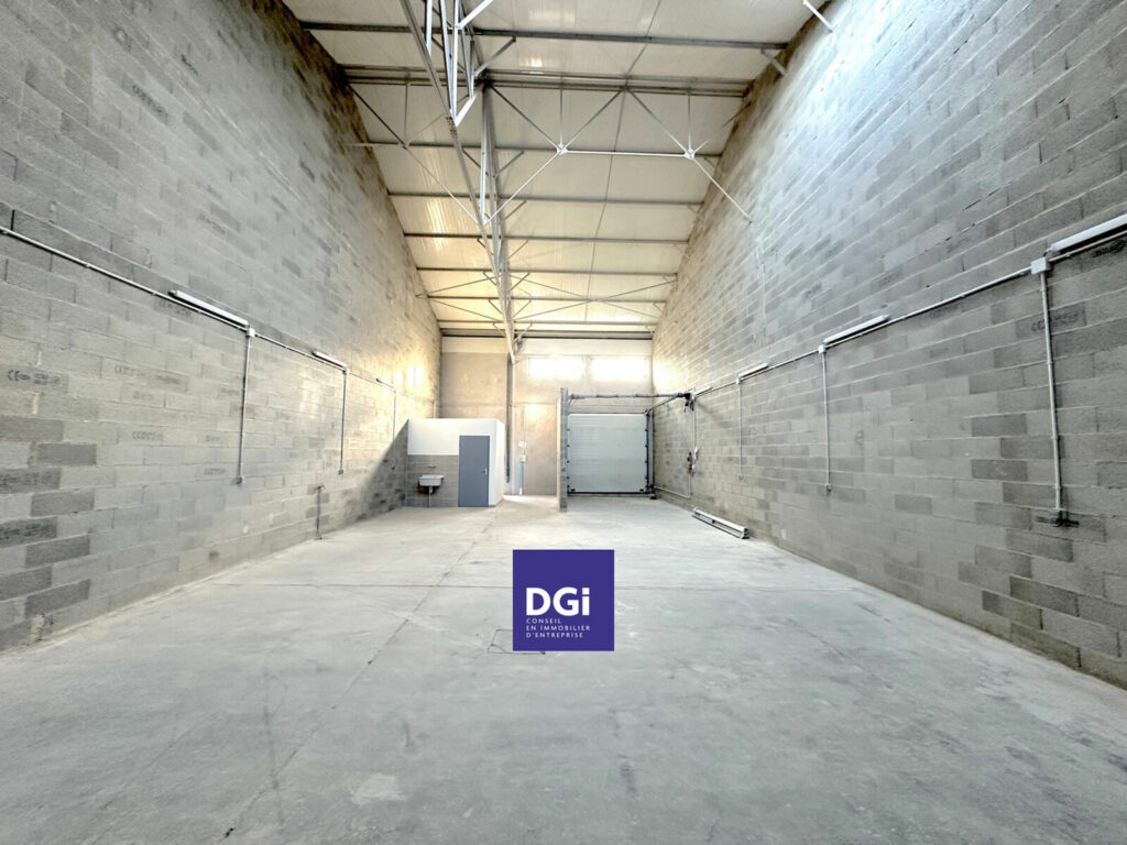 stockage local d'activité à louer nîmes
