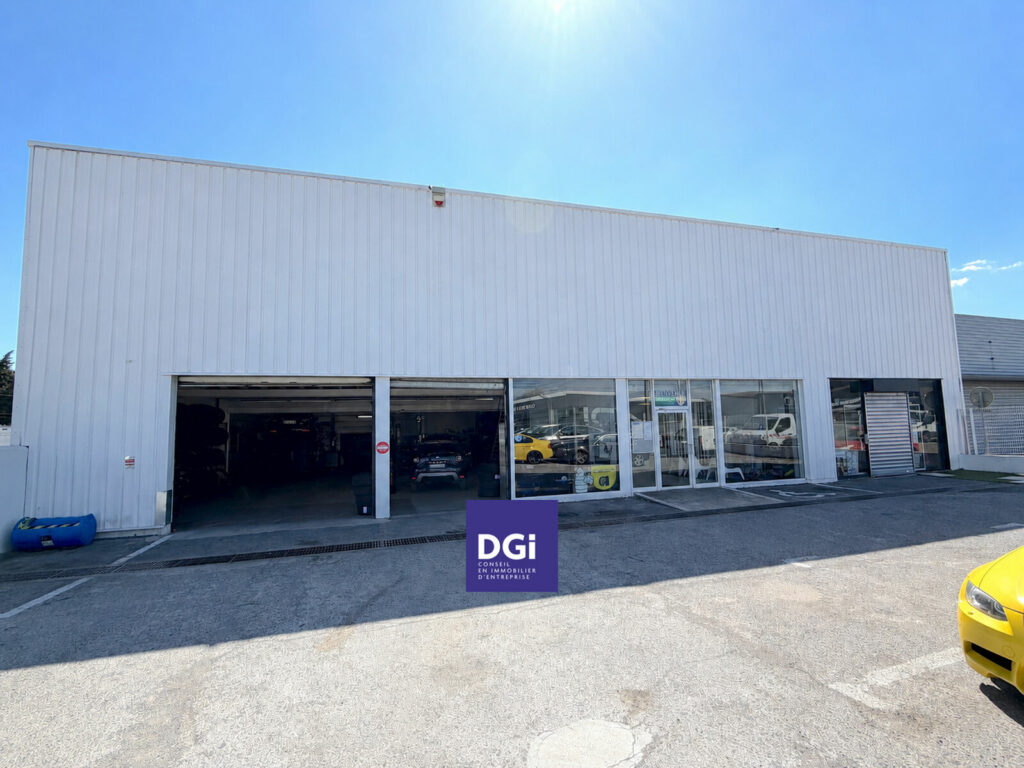 A LOUER, Locaux commerciaux à NIMES – 2172329-0L