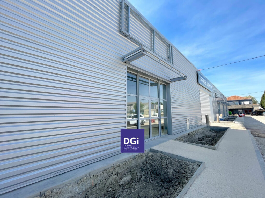 A LOUER, Locaux d’activités à NIMES – 2158068-0L