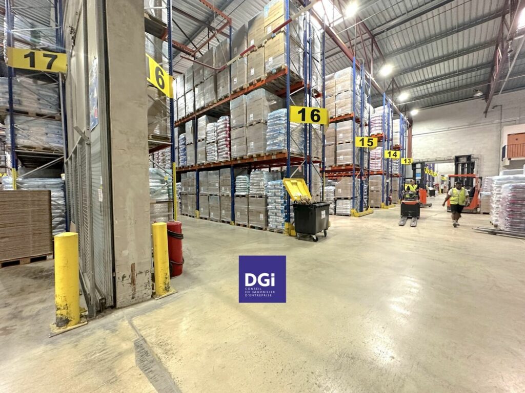 A VENDRE, Locaux d’activités à NIMES – 2177254-0V
