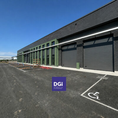 A VENDRE, Locaux d&rsquo;activités à GALLARGUES LE MONTUEUX – 2186330-0V