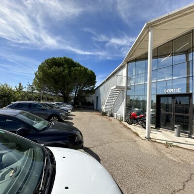 A LOUER, Locaux d’activités à NIMES – 1223371-0L
