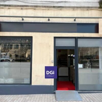 A VENDRE, Locaux commerciaux à NIMES – 1309289-0V