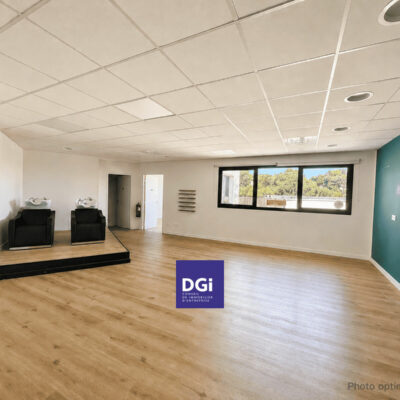 A LOUER, Bureaux à NIMES – 2186188-0L