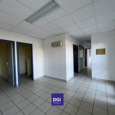 MD_bureaux_a_louer_nimes_km_delta_1_e46c9612abe4483abce8d4eb4f673510.jpg