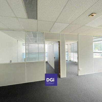 MD_bureaux_a_louer_nimes_ville_active7_831dd3c124164cbe9471e6b9b568e26d.jpg