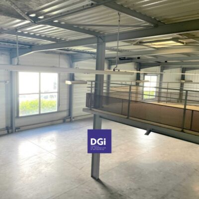 A VENDRE, Locaux commerciaux à NIMES – 2122807-0V