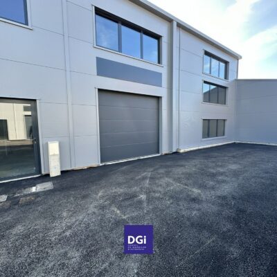 A LOUER, Locaux d&rsquo;activités à NIMES – 1256807-0L