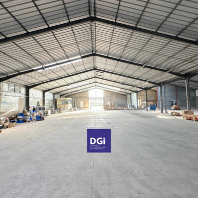 A LOUER, Entrepôts à VAUVERT – 1755848-0L