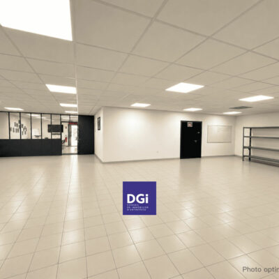 A VENDRE, Locaux d&rsquo;activités à NIMES – 2204589-0V