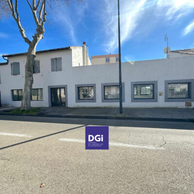 A LOUER, Locaux commerciaux à NIMES – 2147705-0L