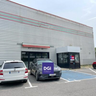 A LOUER, Locaux commerciaux à NIMES – 1337752-0L