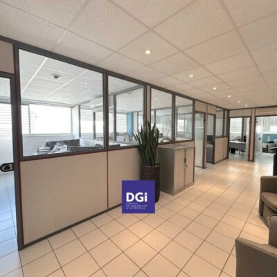 A LOUER, Bureaux à NIMES – 1374624-0L