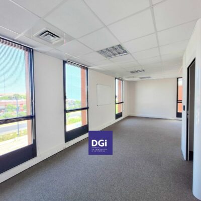 MD_location-bureau-nimes-salvador-allende-82m26_5a4c51c1f7d44969b776104c5d118c1e.jpg