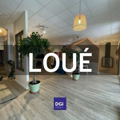 A LOUER + DROIT D’ENTREE, Locaux commerciaux à NIMES – 1313881-0L