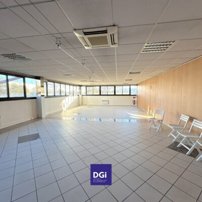 A LOUER, Bureaux à NIMES – 1332628-0L