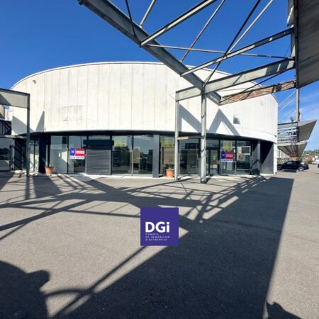 location local commercial Nîmes